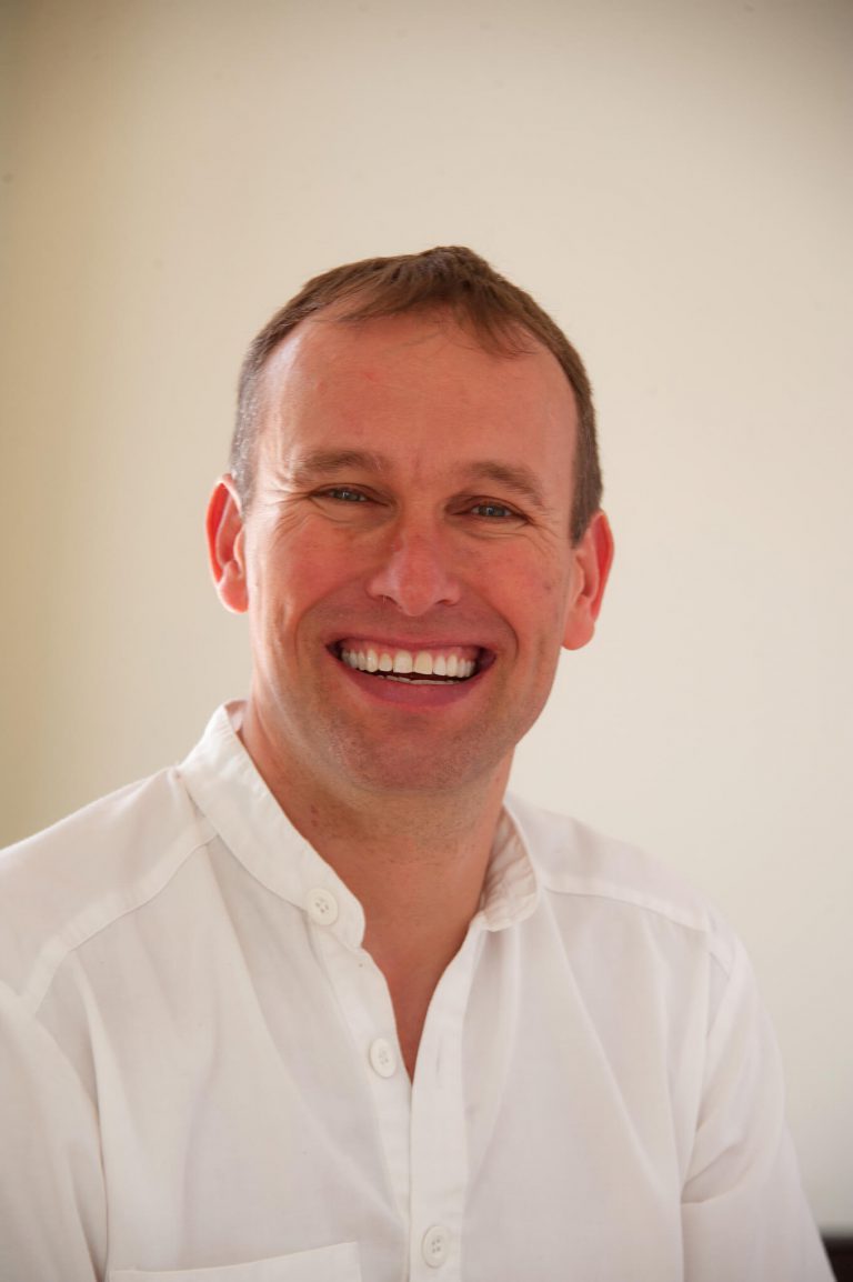 Dr. Richard Edwards, Dentist Parkstone, Poole & Bournemouth