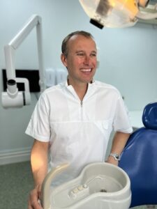 Dr. Richard Edwards Dentist Parkstone, Poole
